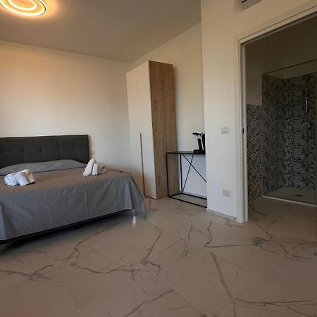 Cconforthotels Puglia Promenade Apartment 5 巴里 外观 照片